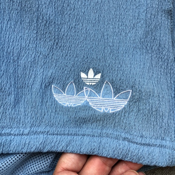 NWOT! - ADIDAS ORIGINALS Crepe Athletic Shorts - Picture 4 of 8